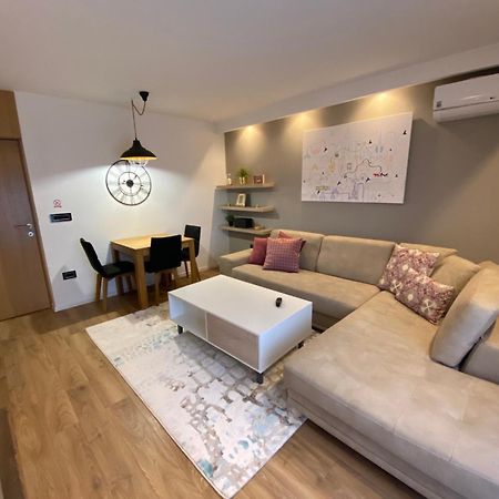 Apartment Zara ซาราเยโว ห้อง รูปภาพ